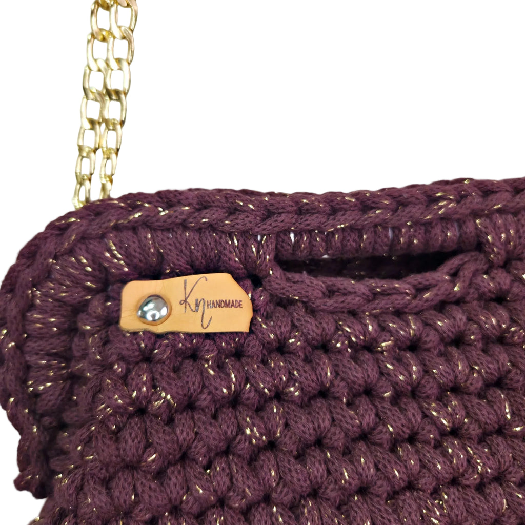 ARIA – Aranyszállal Szőtt Kézitáska és Clutch (Arany Lánccal)